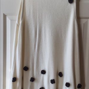 Gorgeous off-white fleece jumper